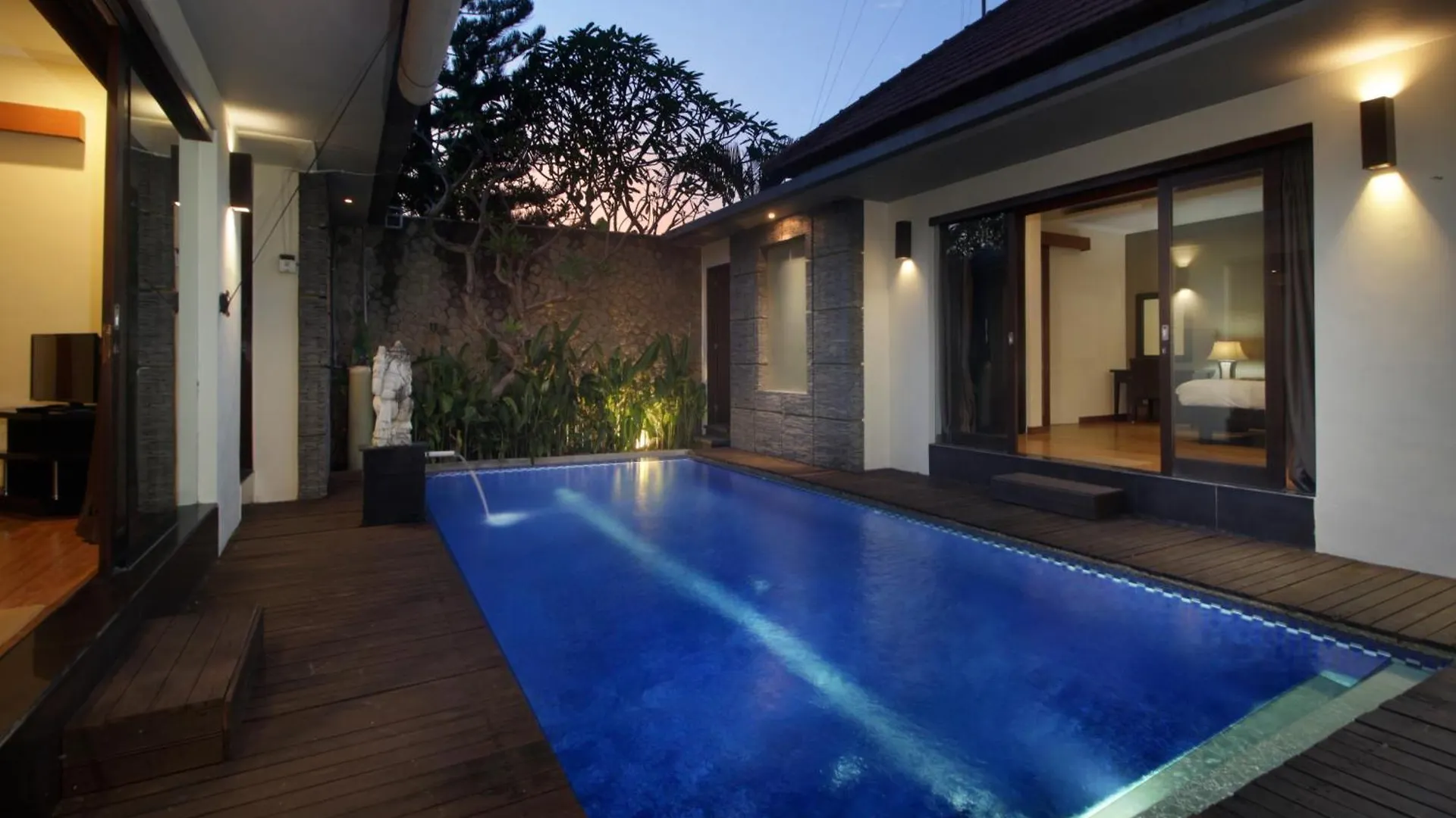 Jayani Villa Seminyak Byfaba